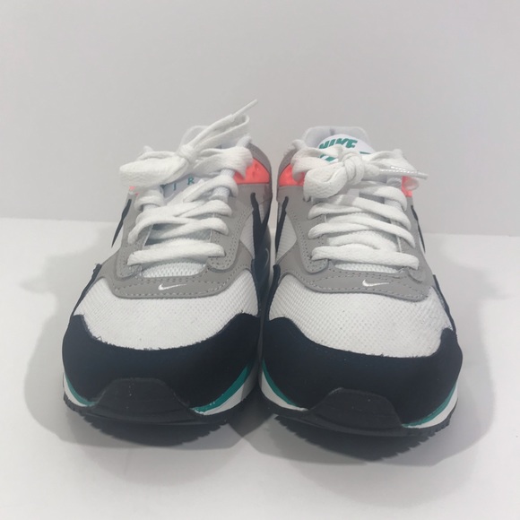 WMNS Nike Air Max Correlate - Picture 2 of 8